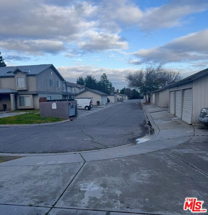 4781 N Polk Ave #125, Fresno, CA 93722