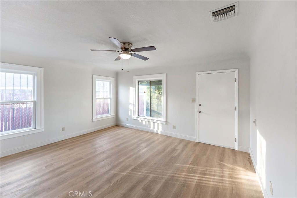 129 W Atchison, Fresno, CA 93706