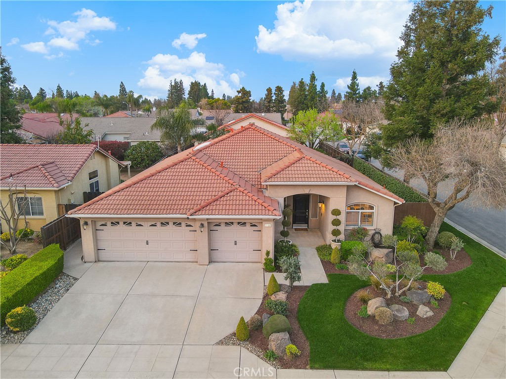 2168 E Powers, Fresno, CA 93720