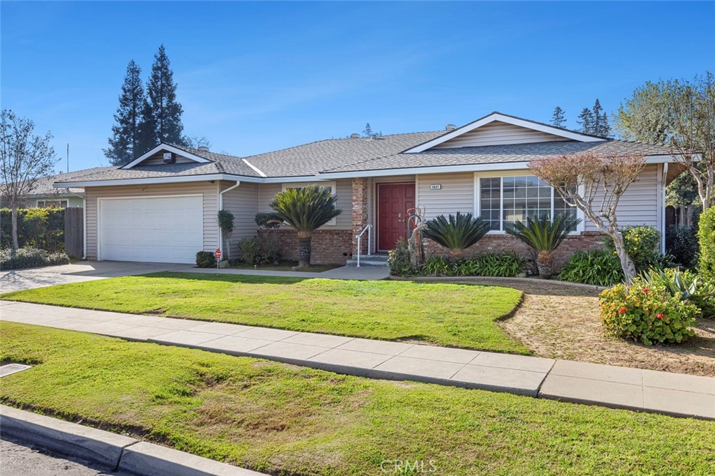 6647 N Anna St, Fresno, CA 93710