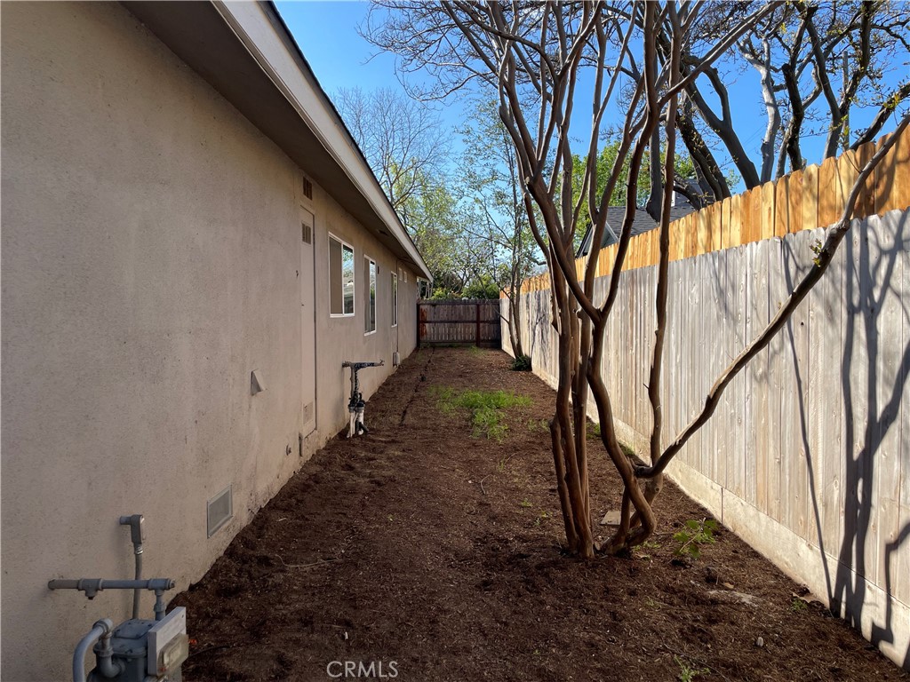 2538 N Thorne, Fresno, CA 93704