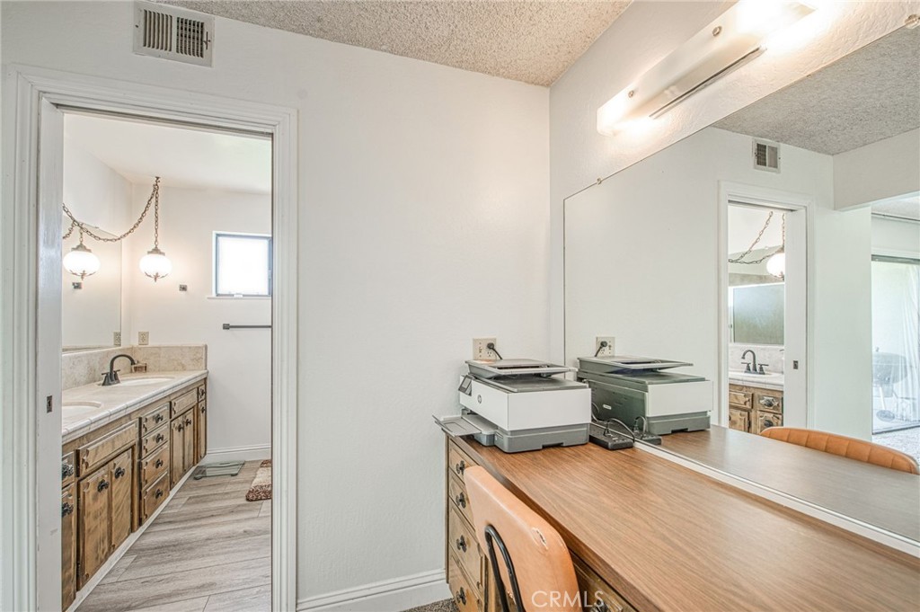 3377 N Bryan, Fresno, CA 93723