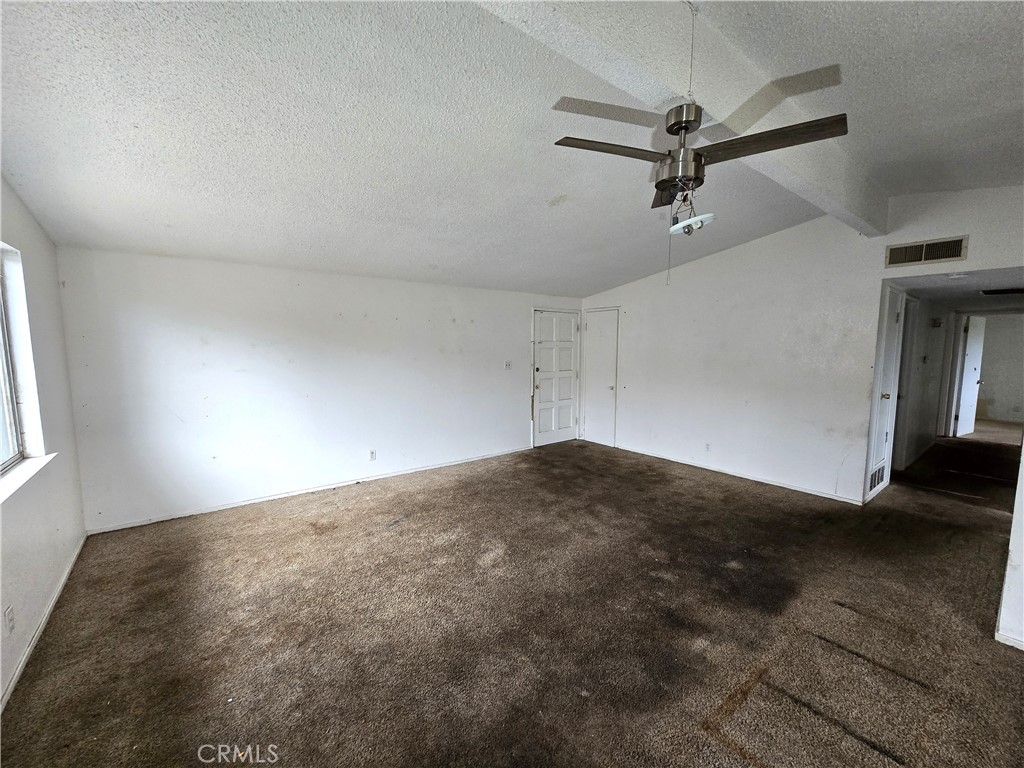 1257 N Bailey, Fresno, CA 93727