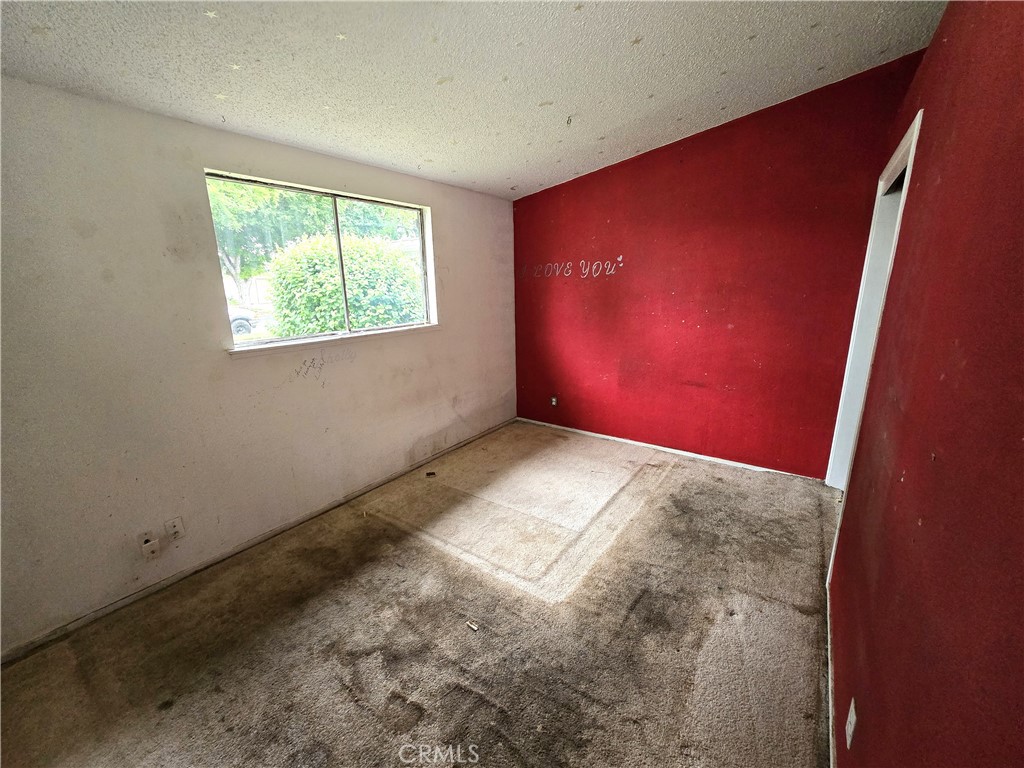 1257 N Bailey, Fresno, CA 93727