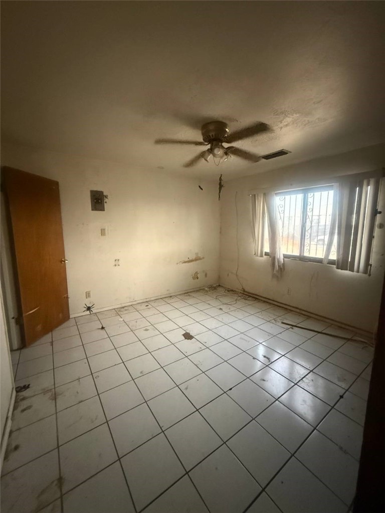 3598 W Franklin Ave, Fresno, CA 93706