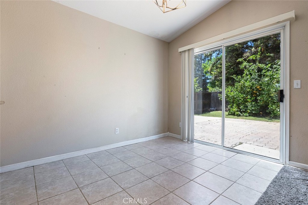 7649 N Baird, Fresno, CA 93720