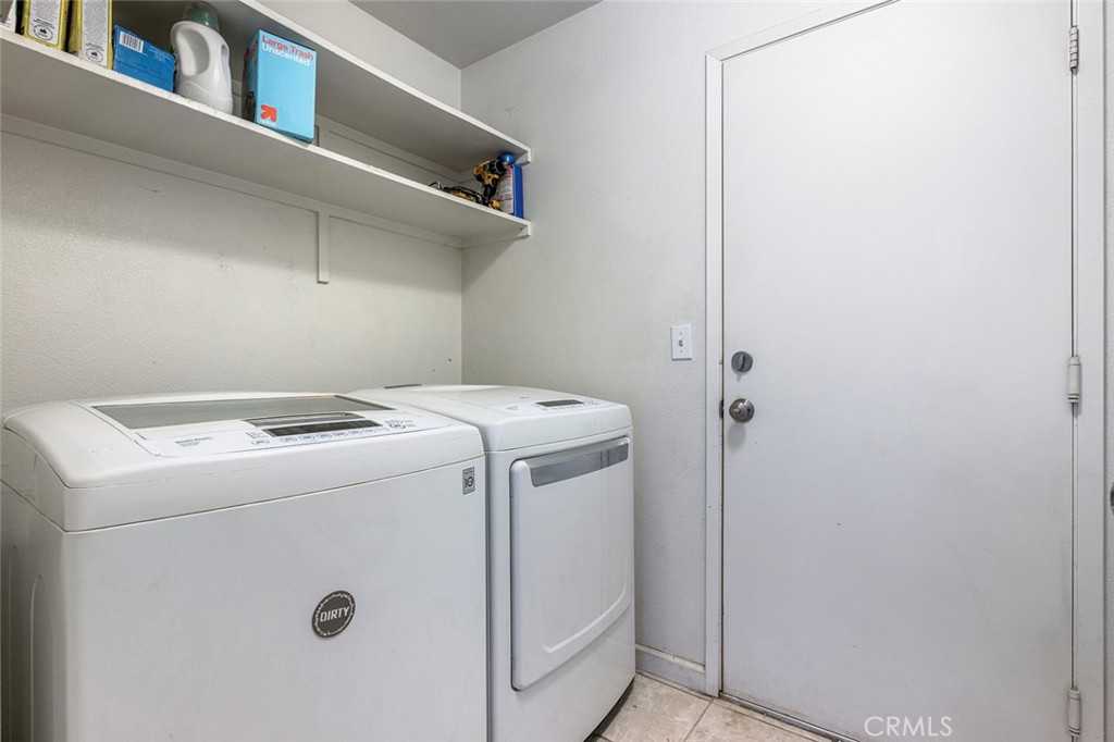 7649 N Baird, Fresno, CA 93720