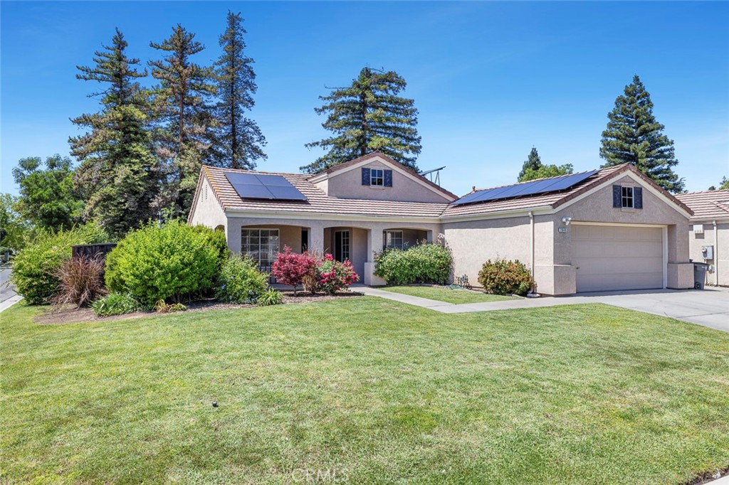 7649 N Baird, Fresno, CA 93720