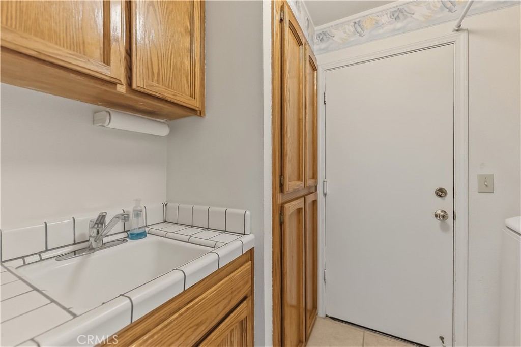 1917 E Quincy, Fresno, CA 93720