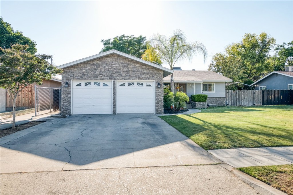 1515 N Chance, Fresno, CA 93703