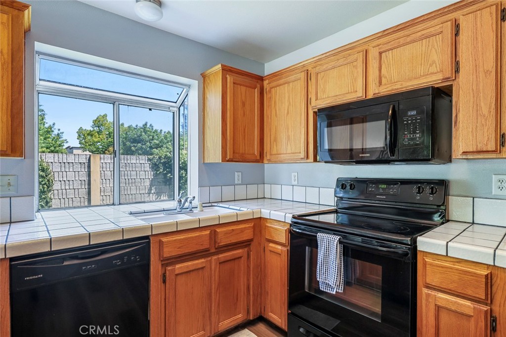 8735 N Cedar Ave #109, Fresno, CA 93720