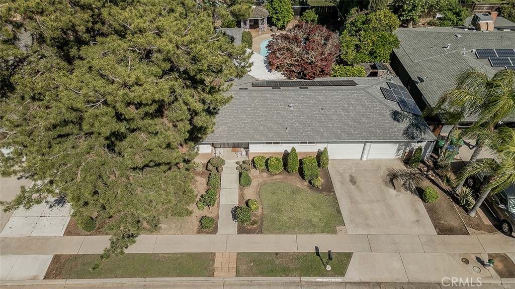 6326 N Bergeron, Fresno, CA 93704