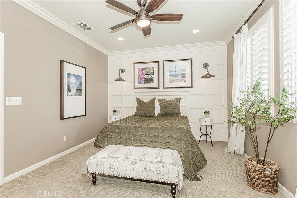7049 N Cedar Hill, Fresno, CA 93722