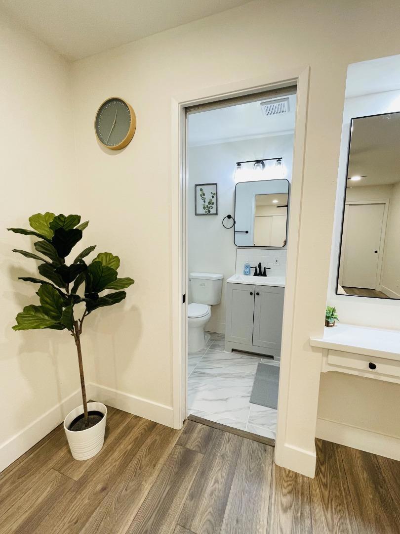 725 W Rialto Ave, Fresno, CA 93705