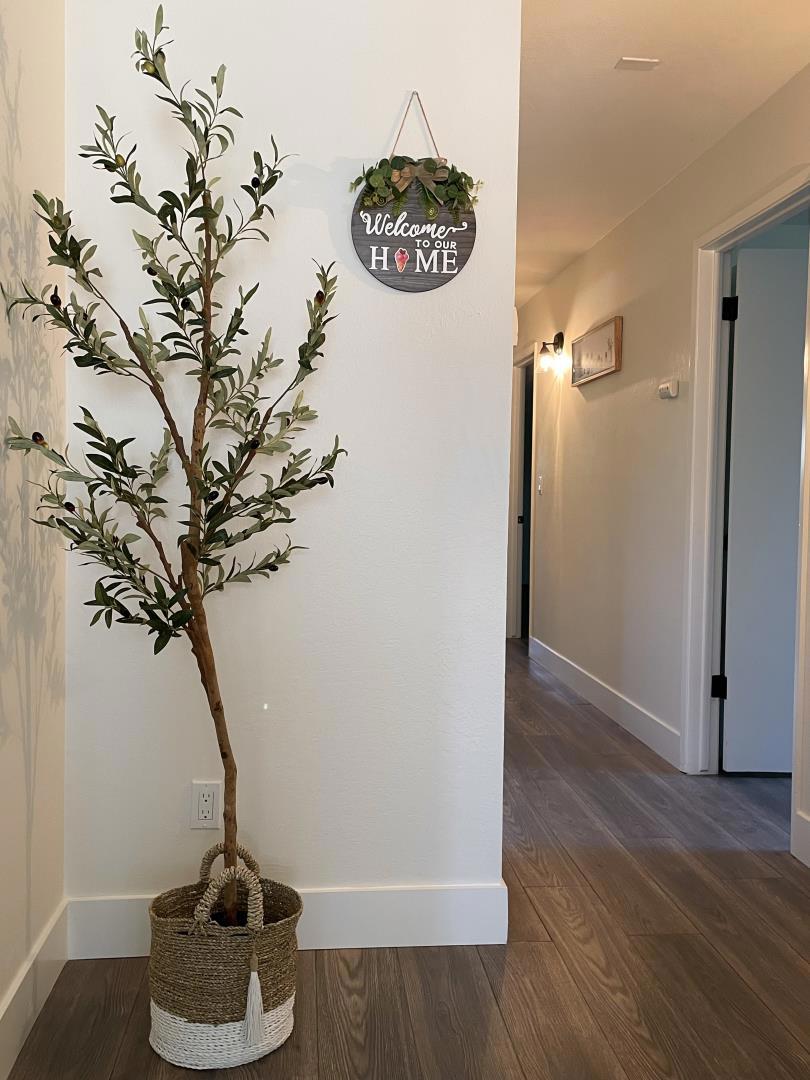 725 W Rialto Ave, Fresno, CA 93705