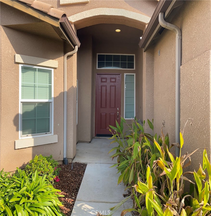 7911 N Fine, Fresno, CA 93720