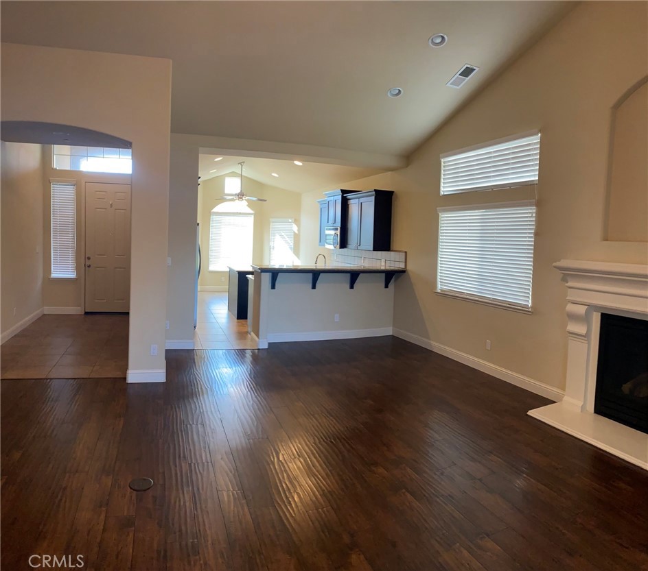 7911 N Fine, Fresno, CA 93720