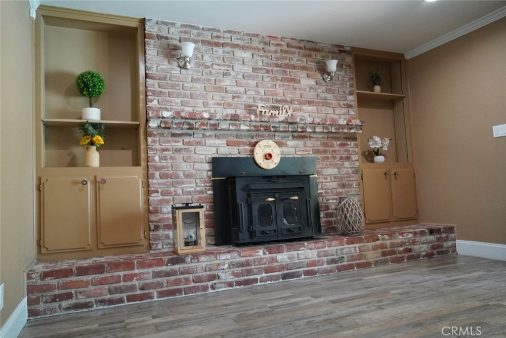 6281 N 9th, Fresno, CA 93710