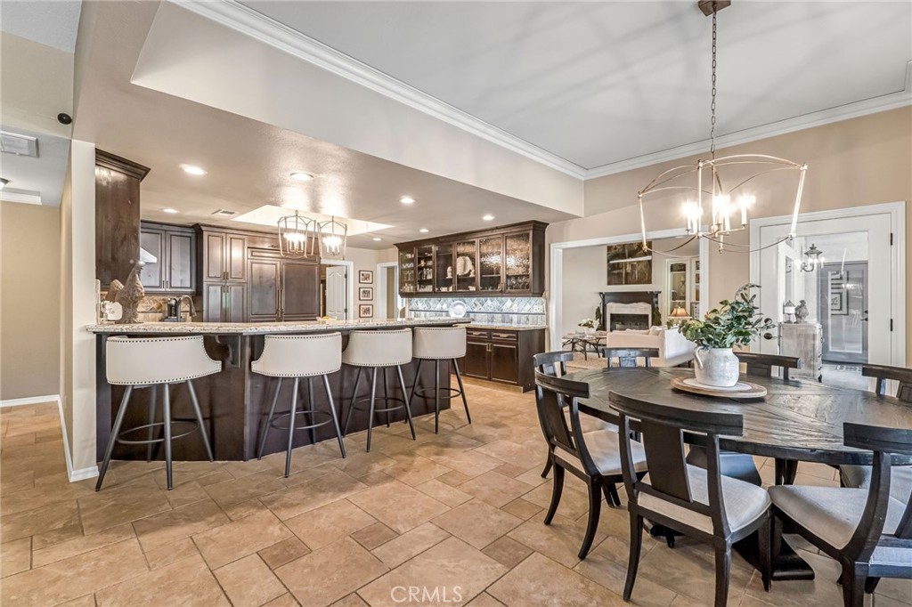 906 E Sutton, Fresno, CA 93720