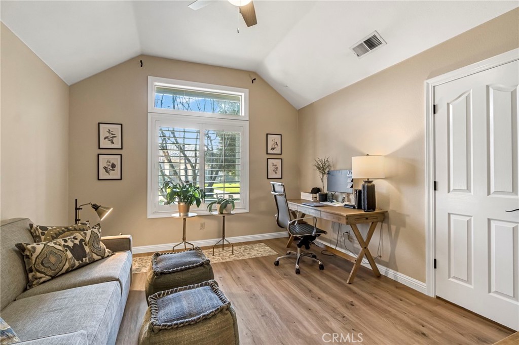 906 E Sutton, Fresno, CA 93720