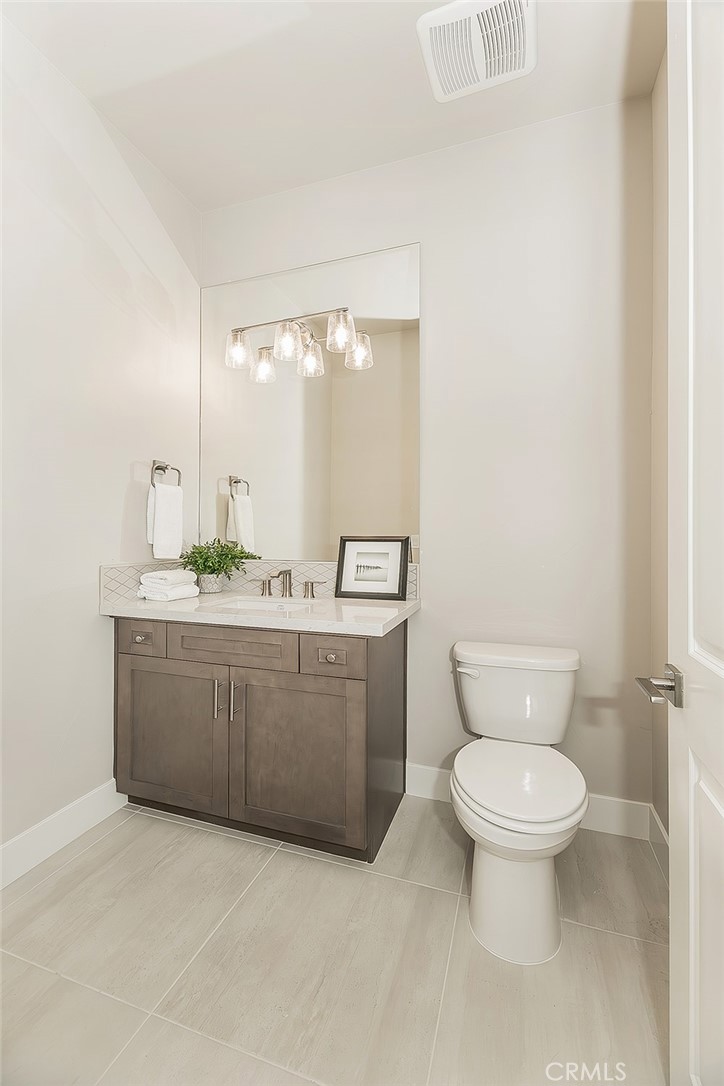 11421 N Live Oak Dr, Fresno, CA 93730