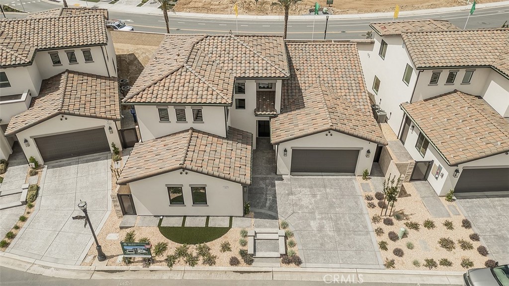 11421 N Live Oak Dr, Fresno, CA 93730