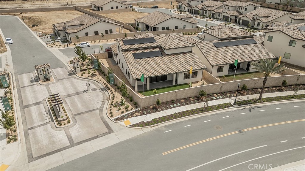 11421 N Live Oak Dr, Fresno, CA 93730