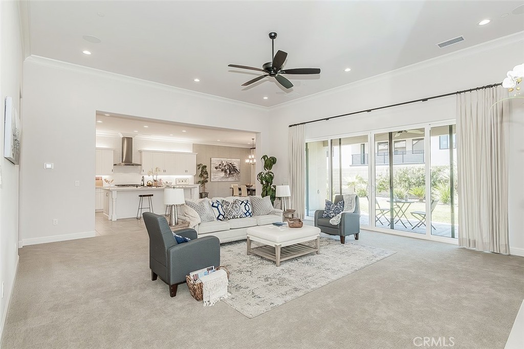 11609 N Sandy Par, Fresno, CA 93730