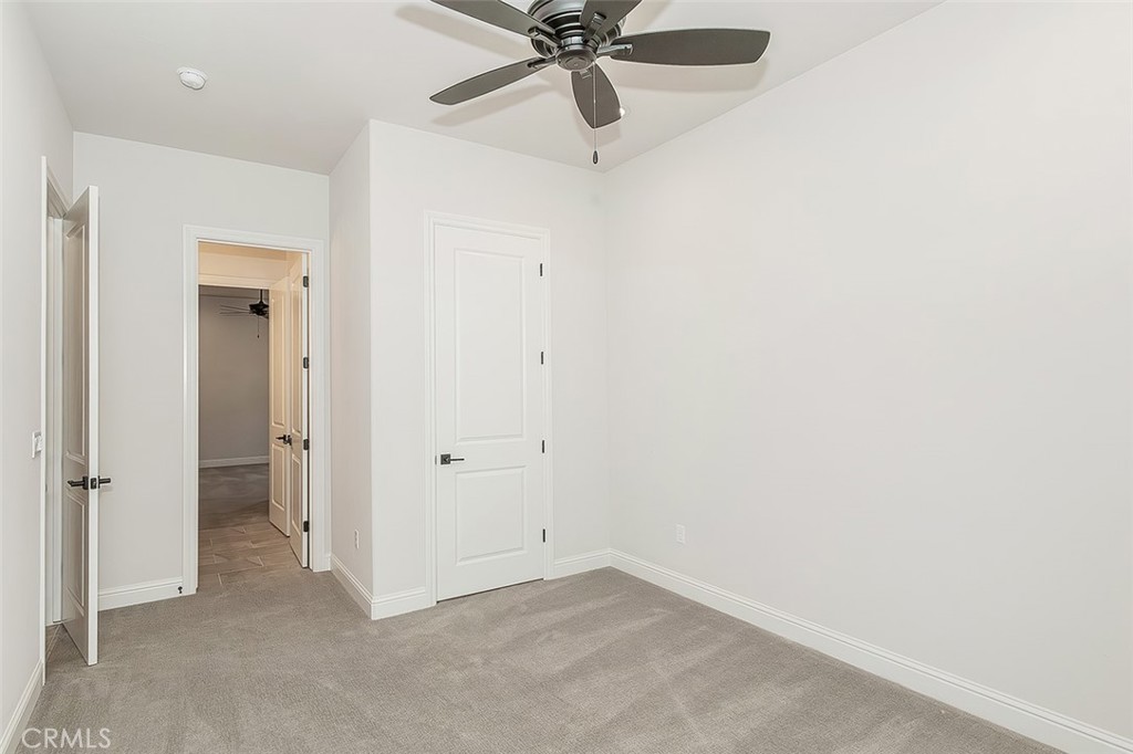 11609 N Sandy Par, Fresno, CA 93730