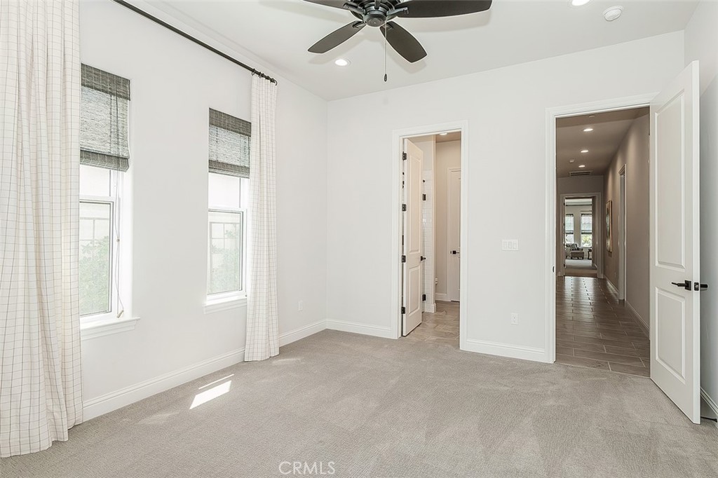 11609 N Sandy Par, Fresno, CA 93730