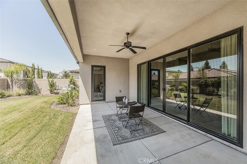 11609 N Sandy Par, Fresno, CA 93730