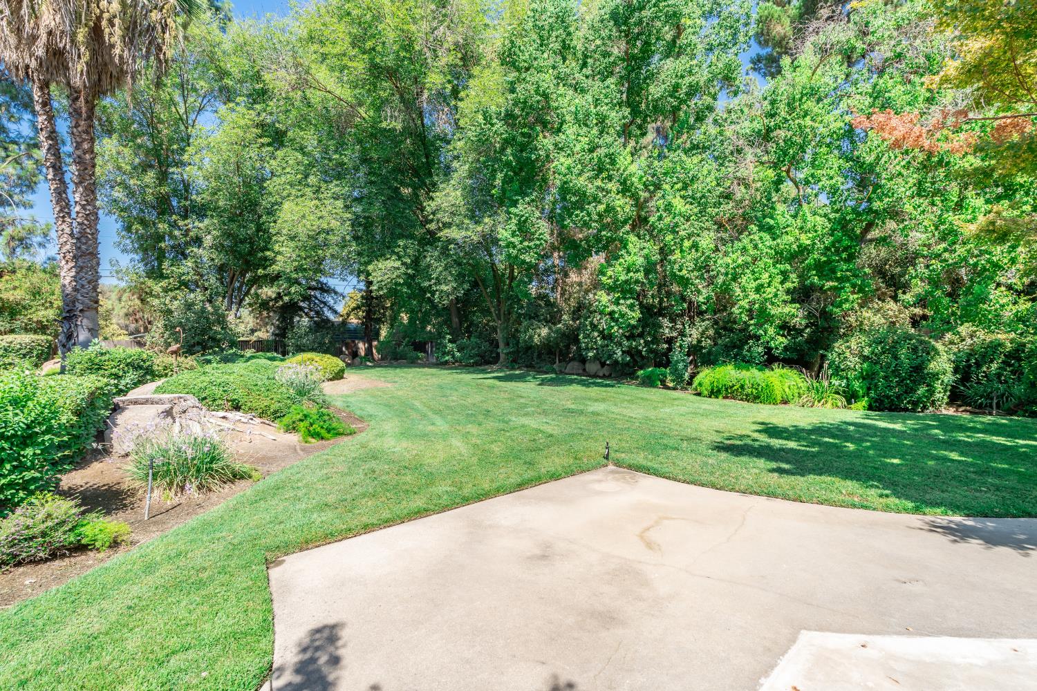 5287 N Sequoia Dr, Fresno, CA 93711
