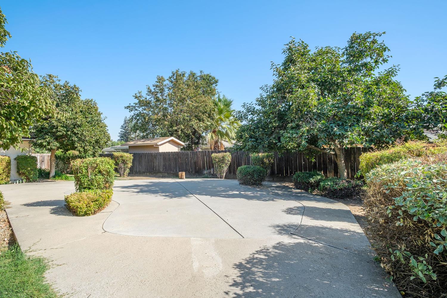 5238 E Townsend Ave, Fresno, CA 93727