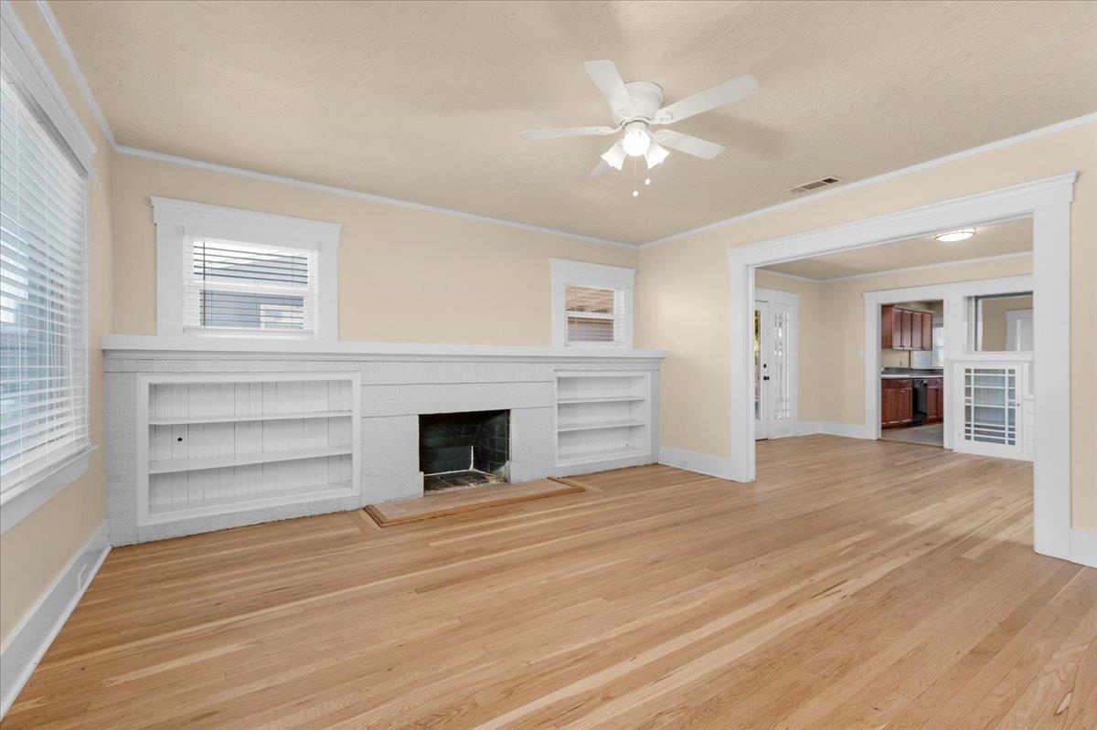 1235 N Thorne, Fresno, CA 93728