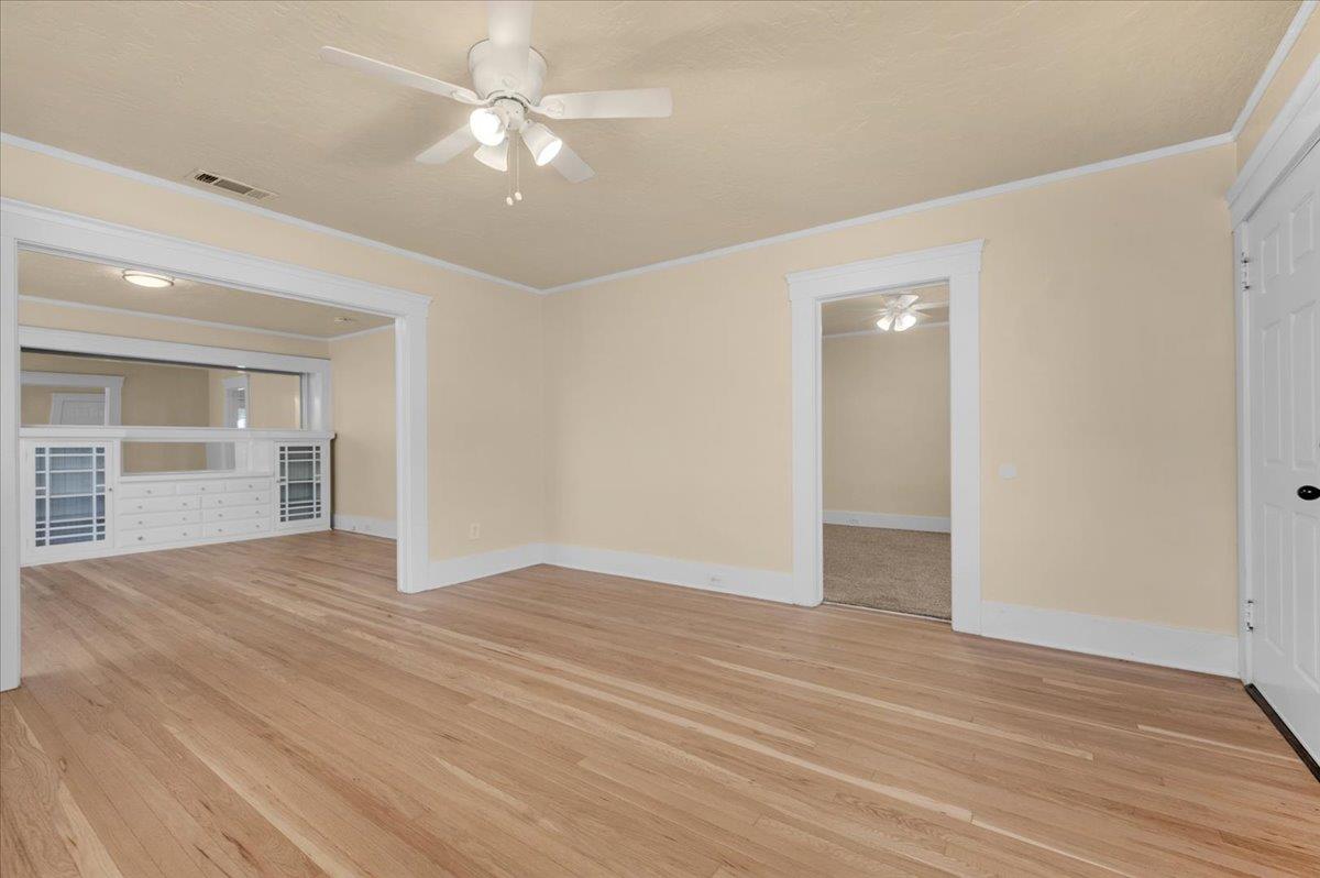 1235 N Thorne, Fresno, CA 93728