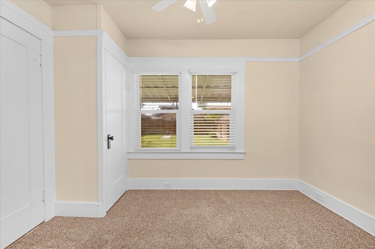 1235 N Thorne, Fresno, CA 93728