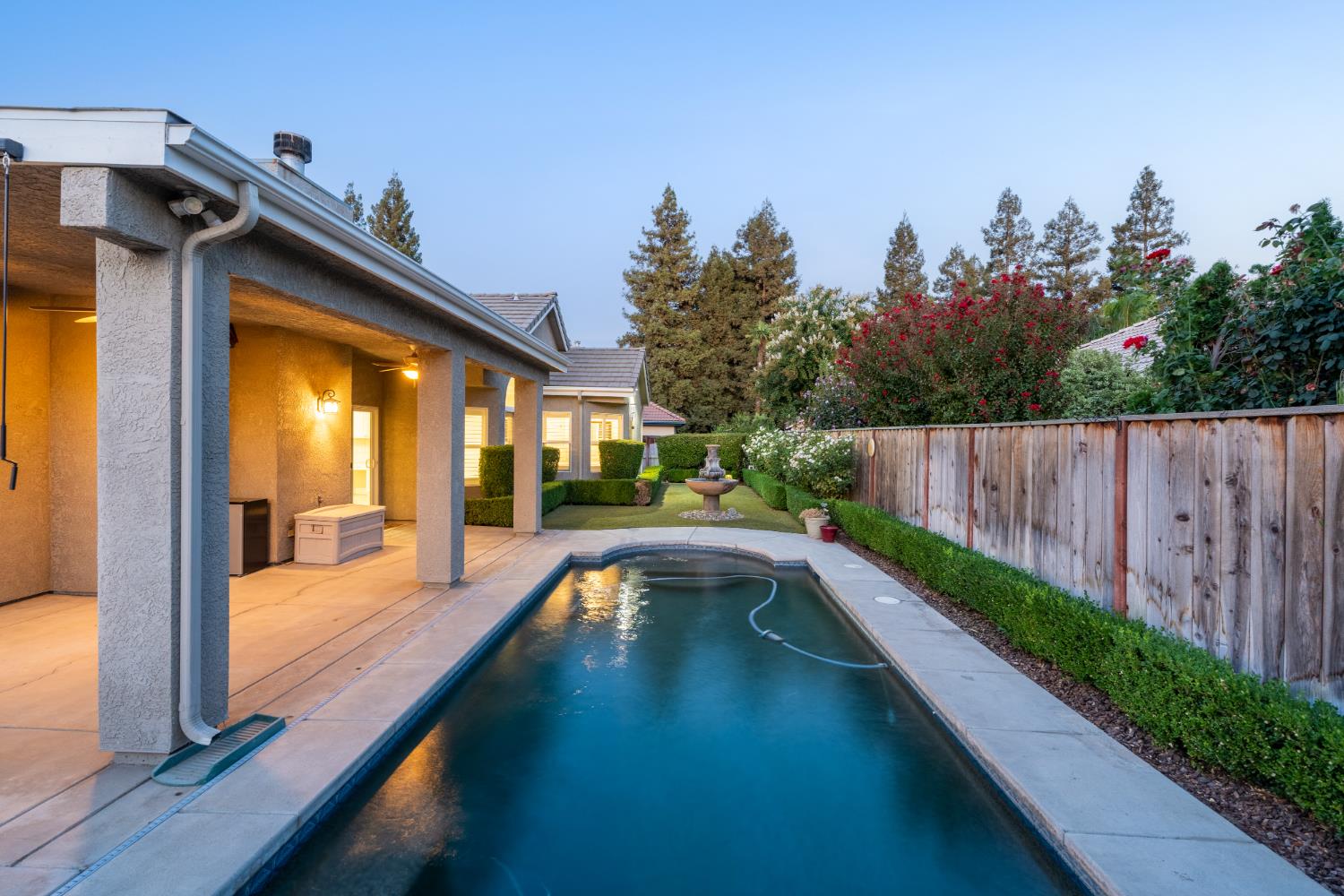 5049 W Locust Ave, Fresno, CA 93722