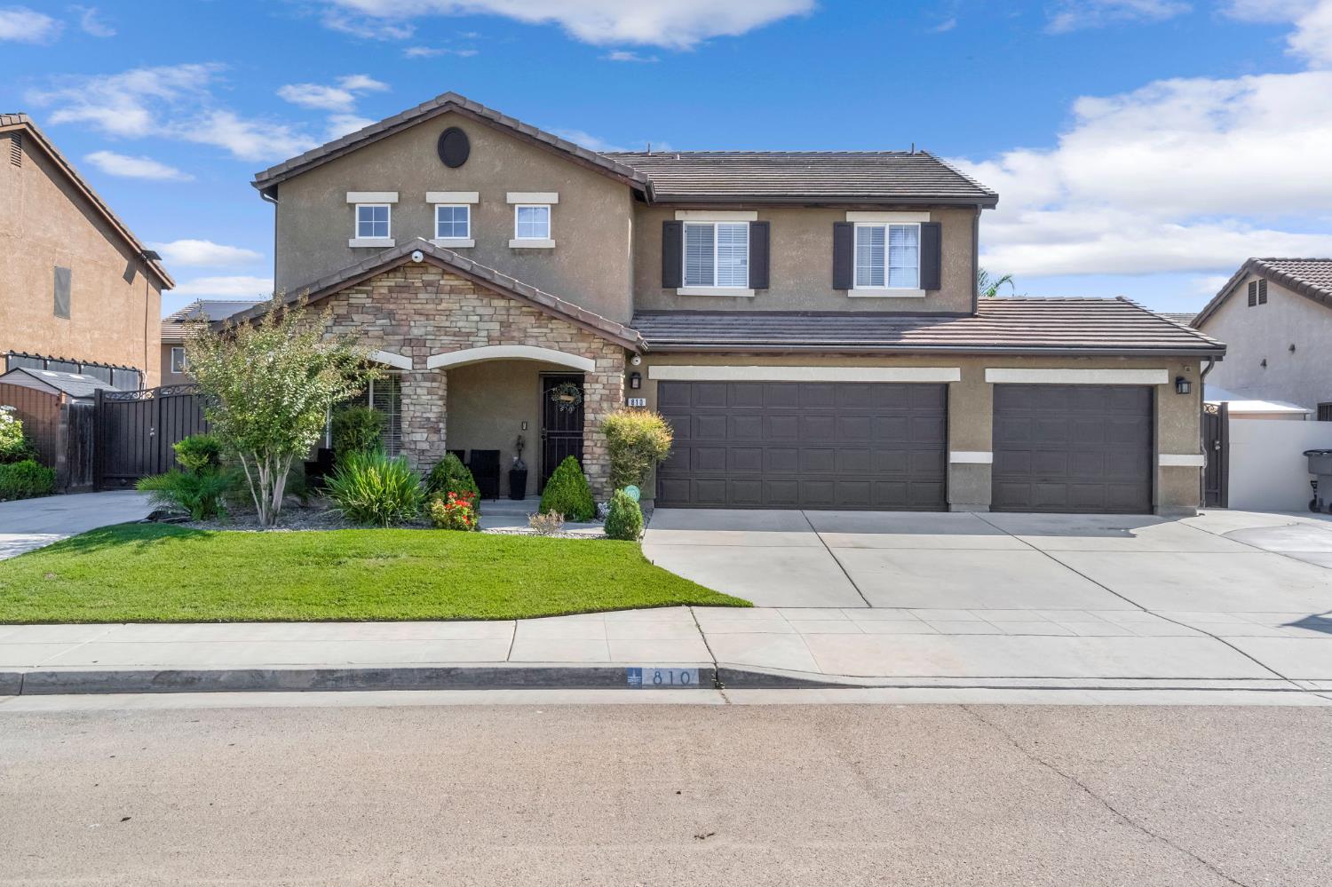 810 S Cypress Ave, Fresno, CA 93727