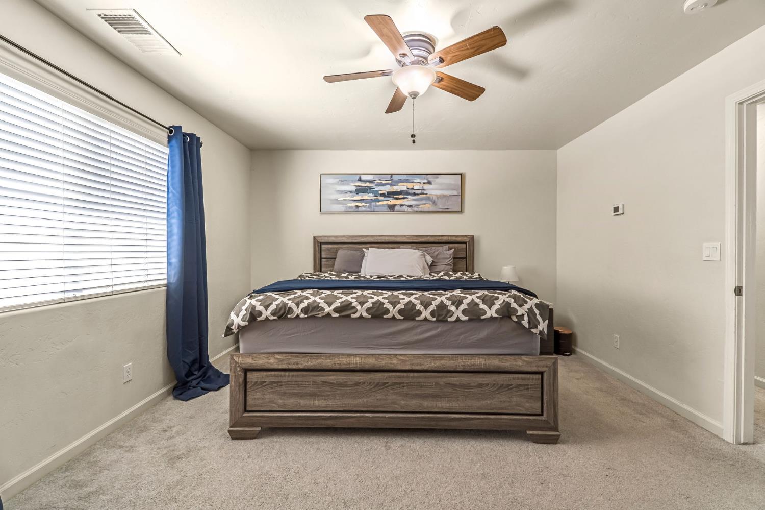 810 S Cypress Ave, Fresno, CA 93727