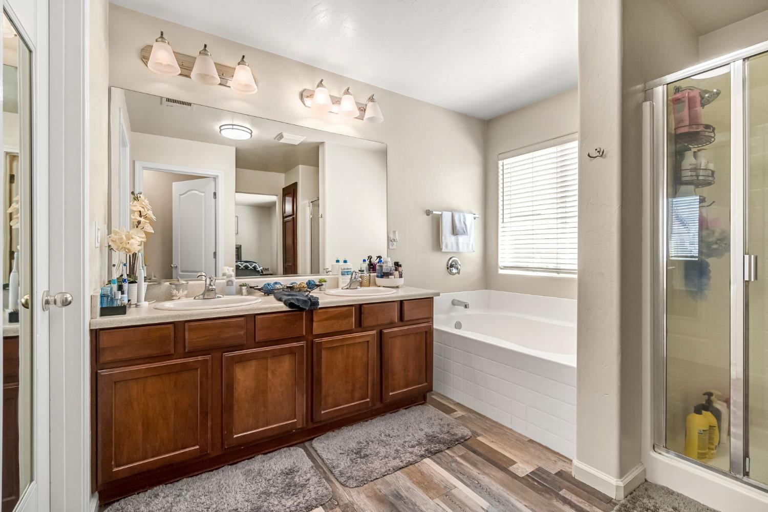 810 S Cypress Ave, Fresno, CA 93727