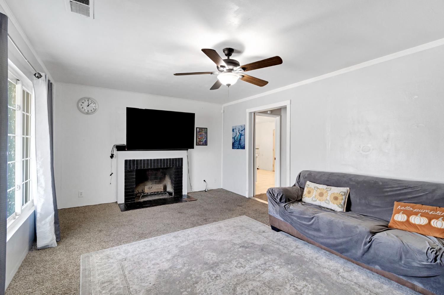 4054 Arden Dr S, Fresno, CA 93703