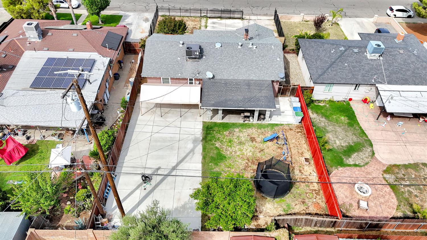 4054 Arden Dr S, Fresno, CA 93703