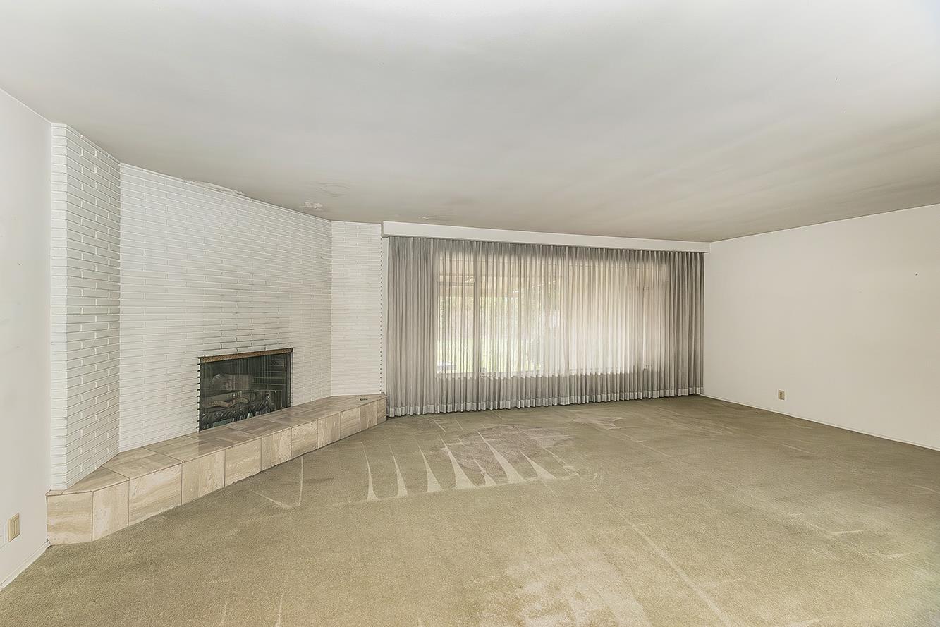 1444 E Swift Ave, Fresno, CA 93704