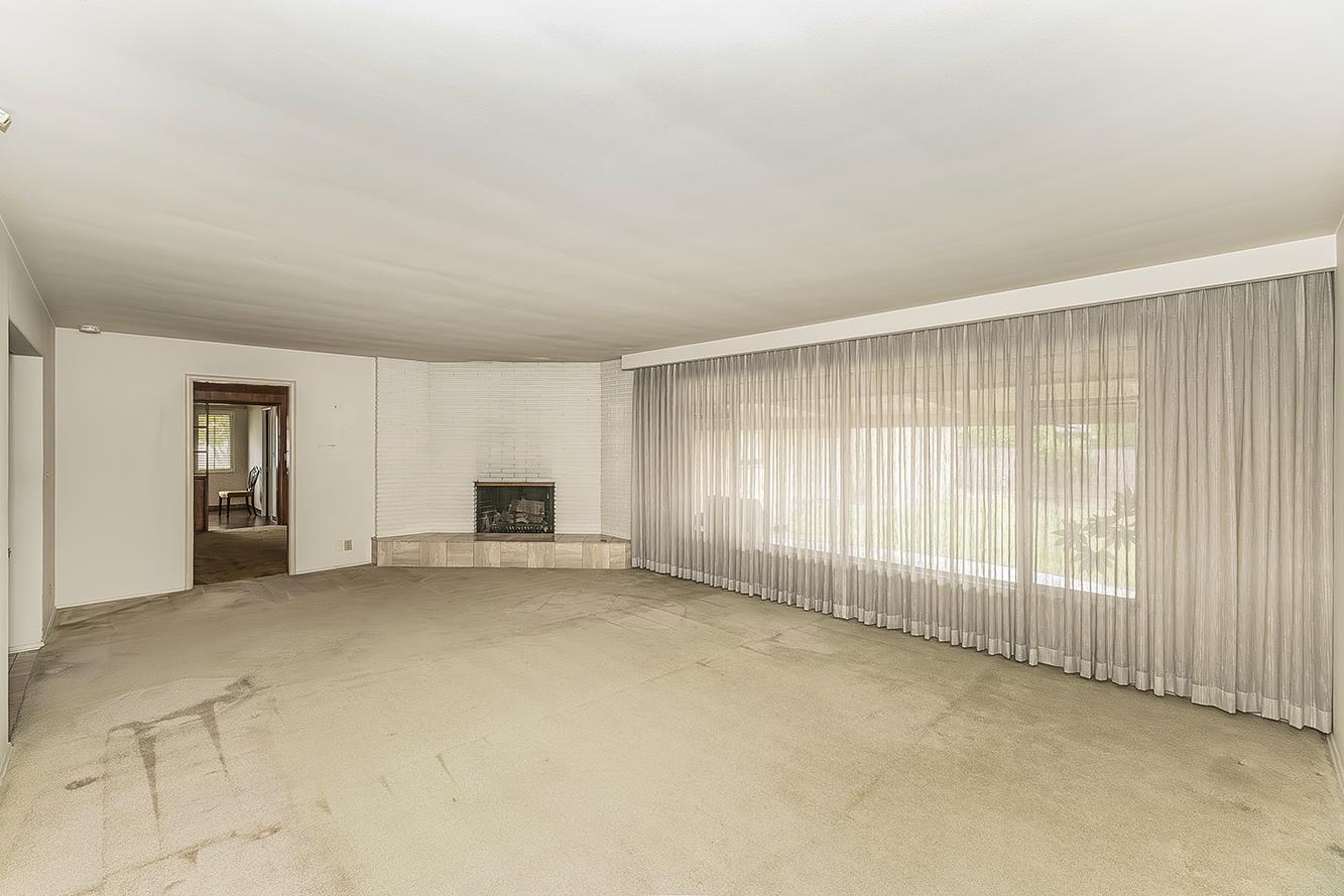 1444 E Swift Ave, Fresno, CA 93704