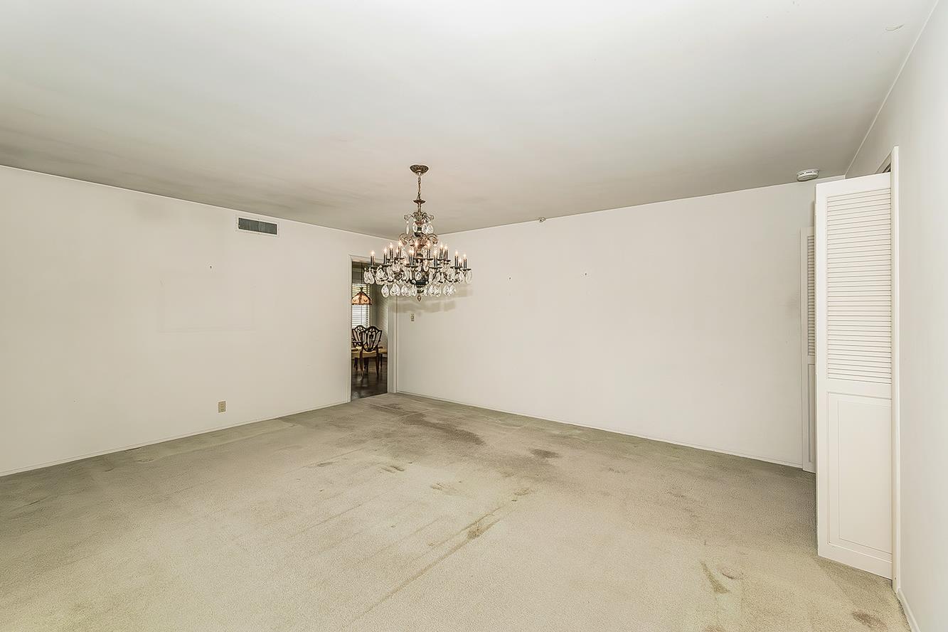 1444 E Swift Ave, Fresno, CA 93704