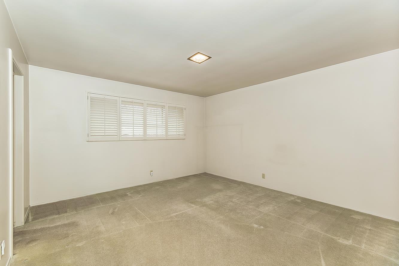 1444 E Swift Ave, Fresno, CA 93704