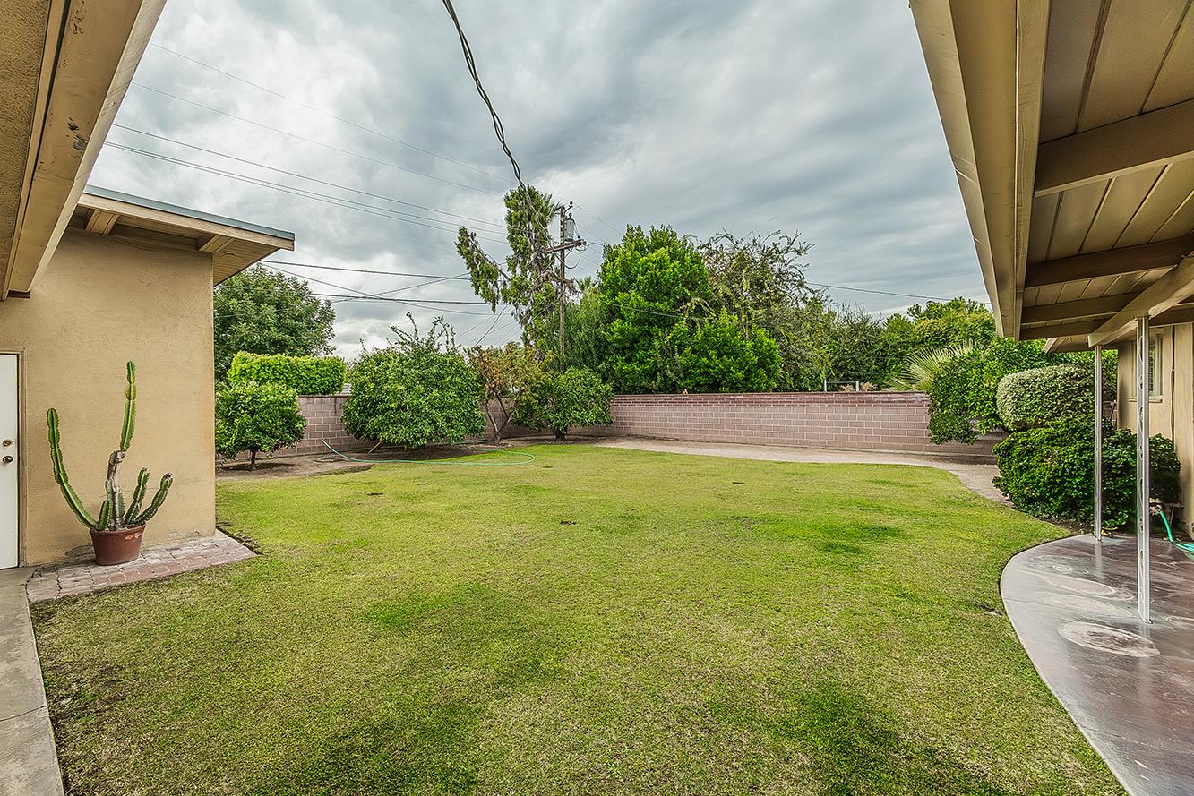 1444 E Swift Ave, Fresno, CA 93704