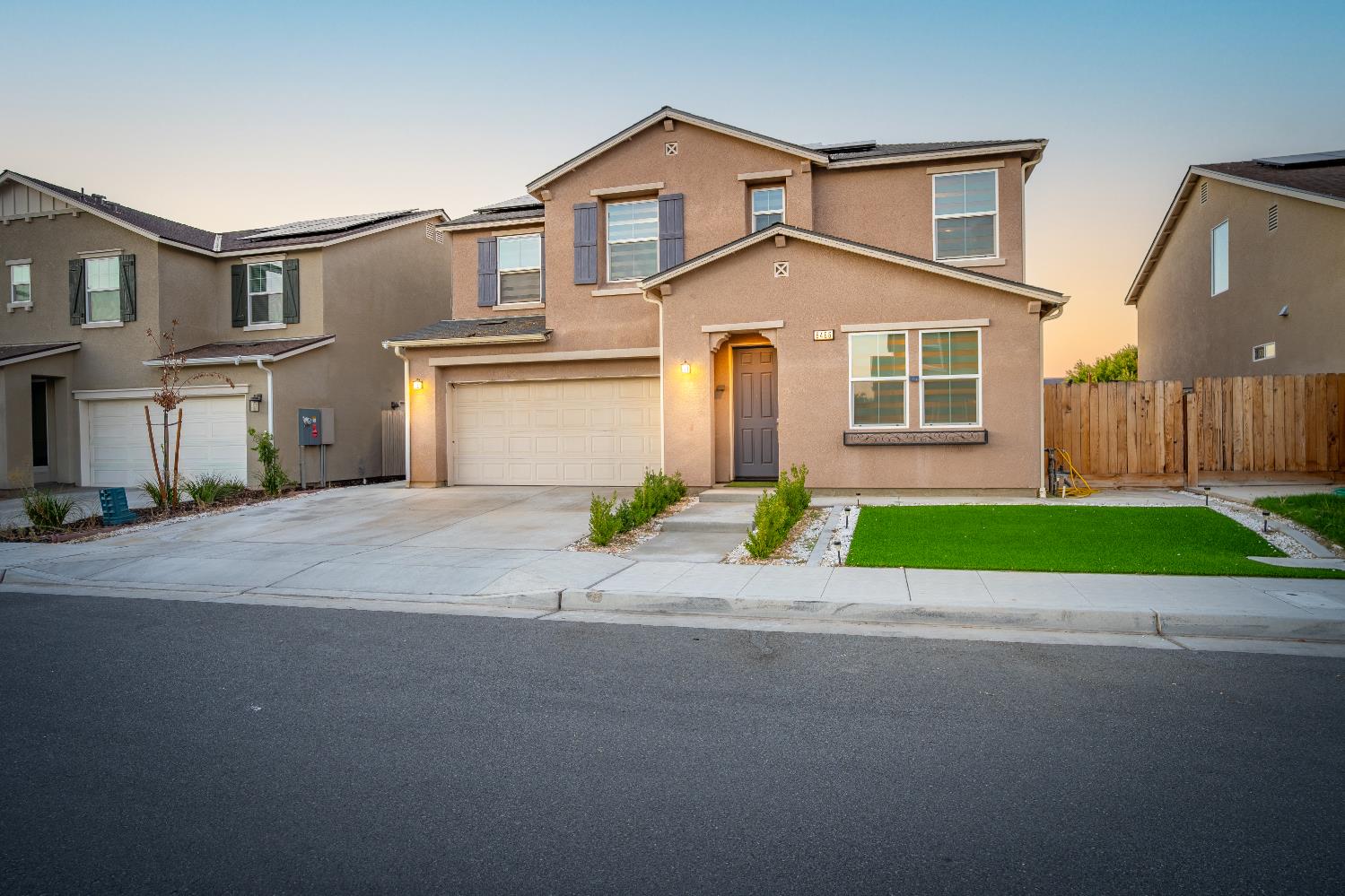 6466 W Richert Ave, Fresno, CA 93723