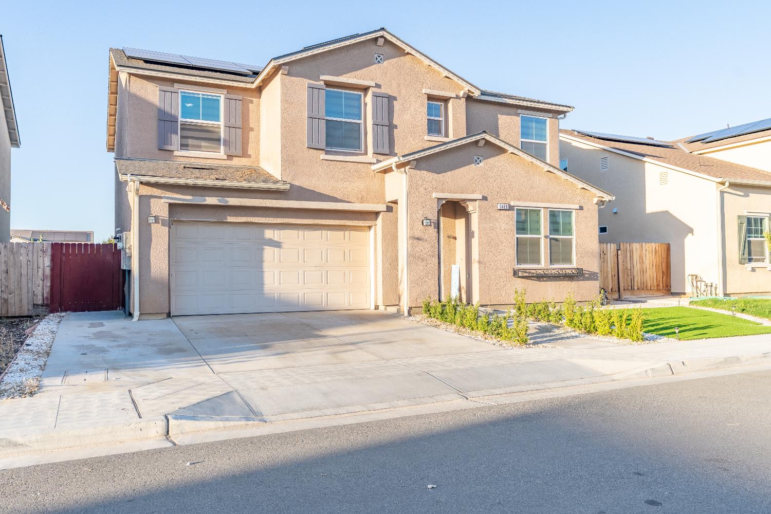 6466 W Richert Ave, Fresno, CA 93723