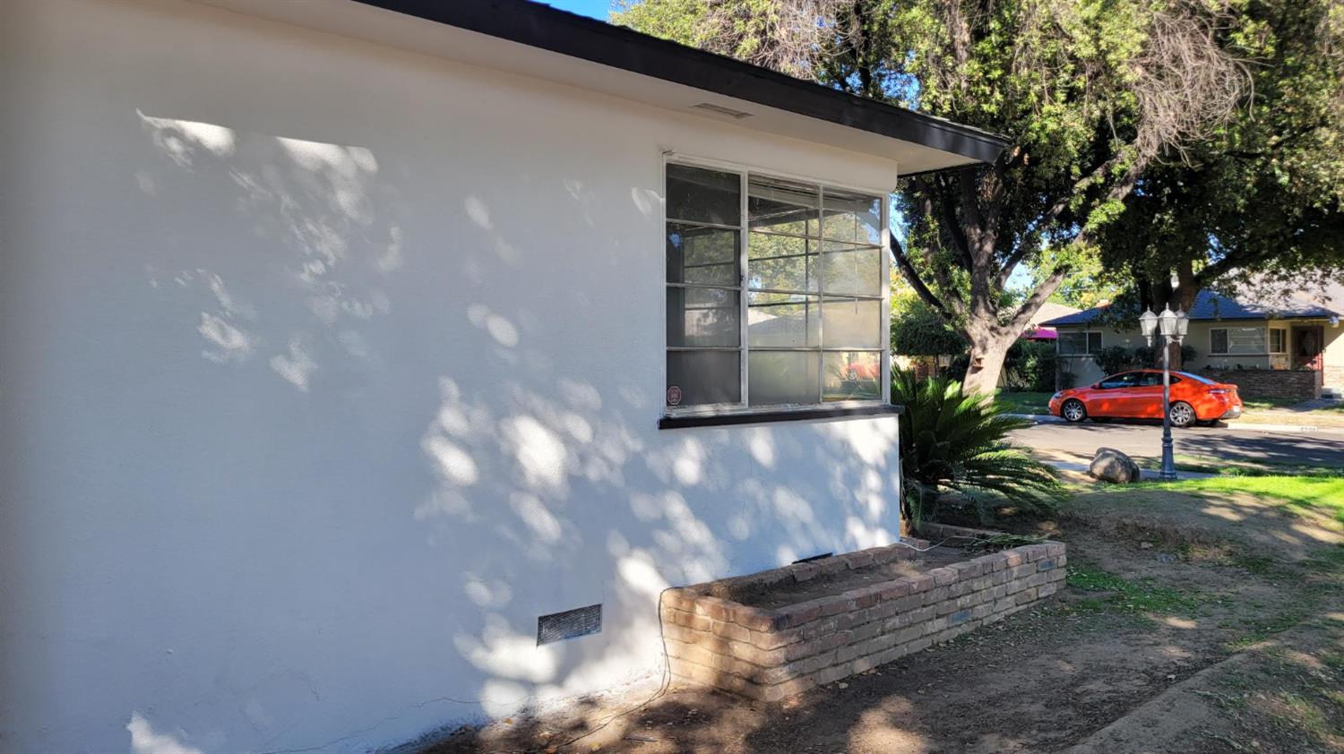 4259 N 4Th St, Fresno, CA 93726